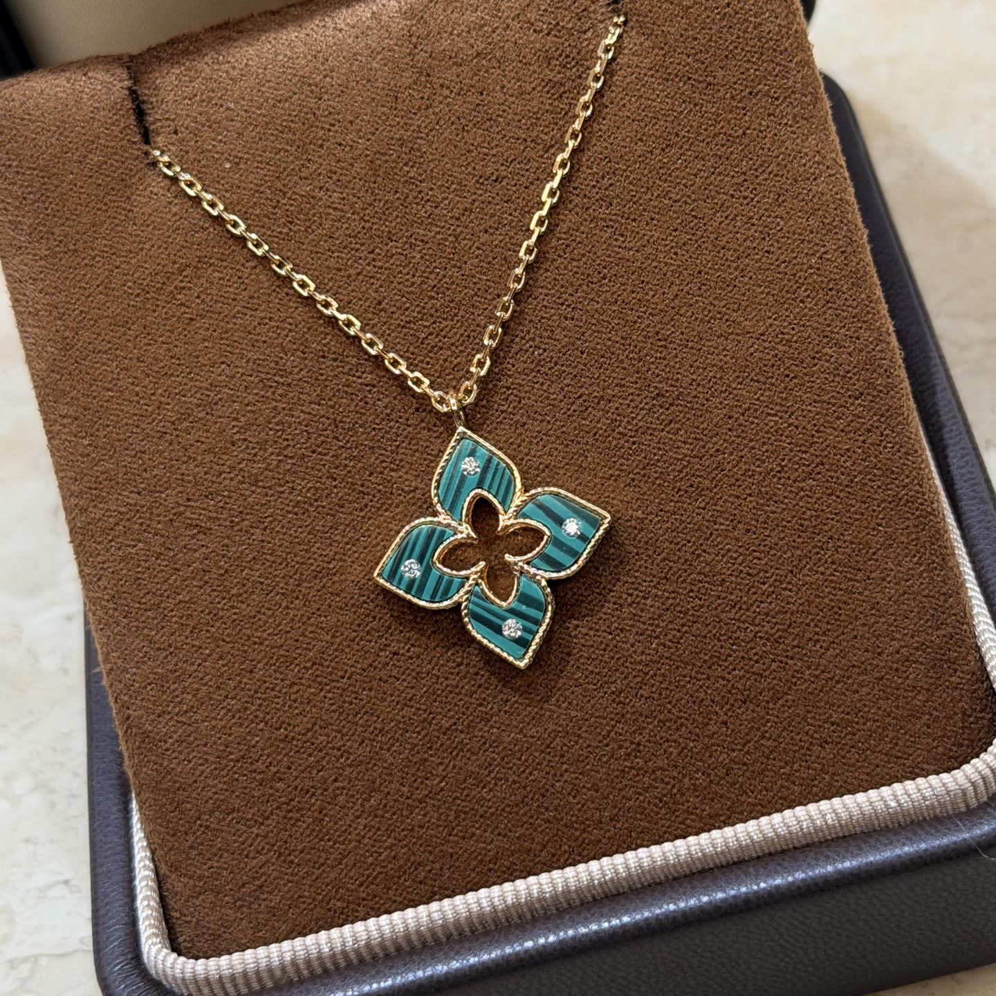 Van Cleef & Arpels Alhambra Gold and Enamel Diamond Necklace